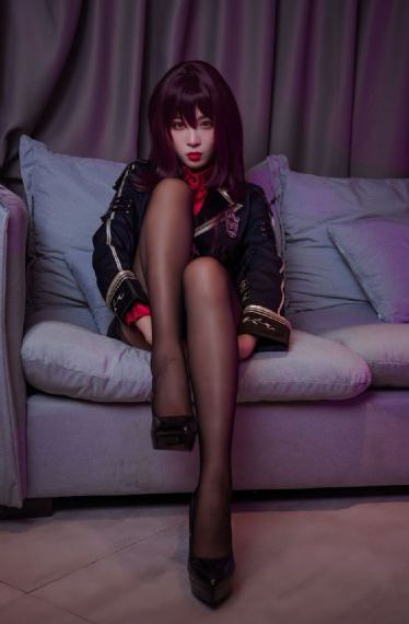 岳彩晶