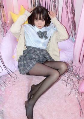 男女差差差差差打扑克视频
