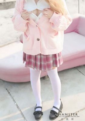 铃原エミリ