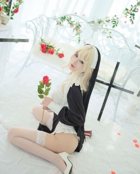 女老师在线看