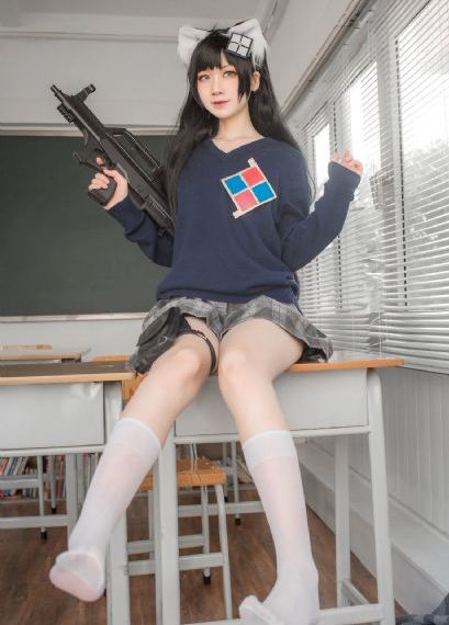 原央丽莎