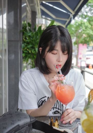 亚洲人在线