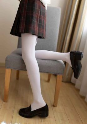 老男孩免费观看绯红女巫