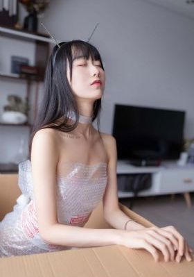机灵姐家里其实很穷
